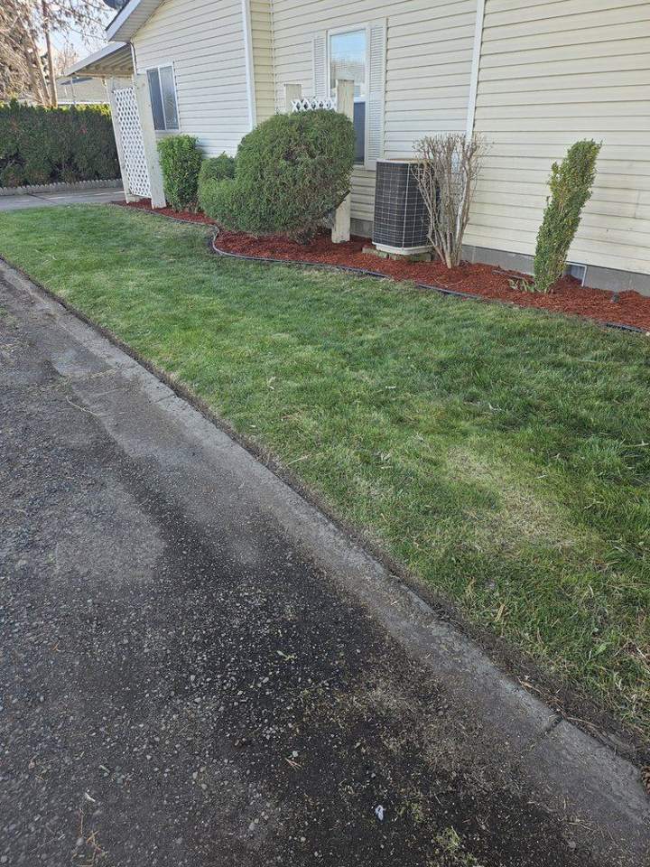 Weed Control & Fertilization
